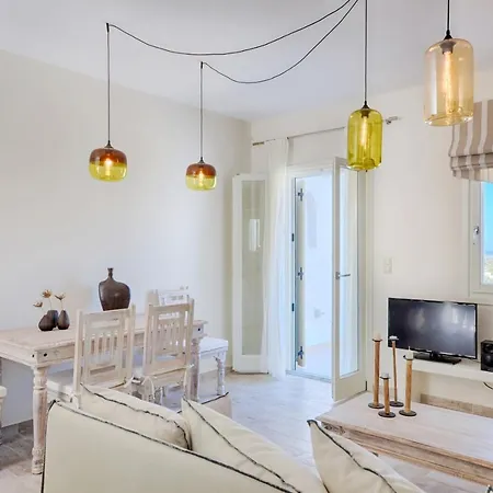 Spacious Villa In Naxos With Sea View