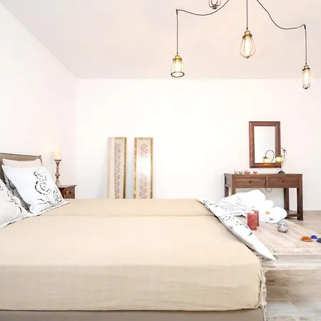 Spacious In Naxos With Sea View Βίλα Agios Arsenios